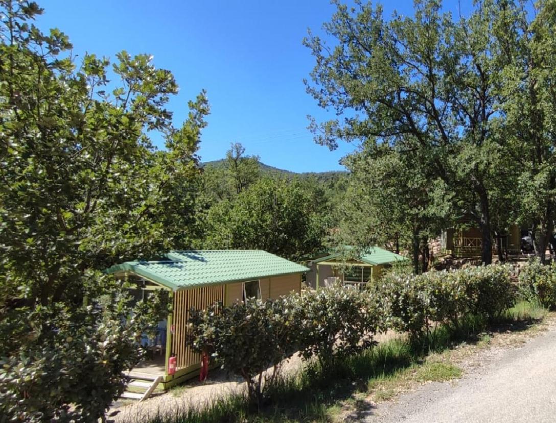 Camping Pres Du Lac De Sainte Croix Bauduen Esterno foto