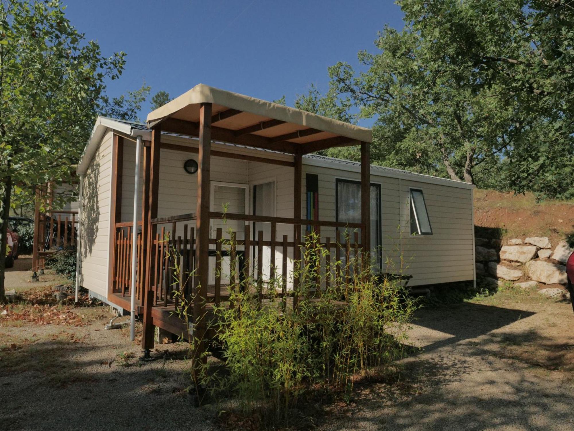 Camping Pres Du Lac De Sainte Croix Bauduen Esterno foto