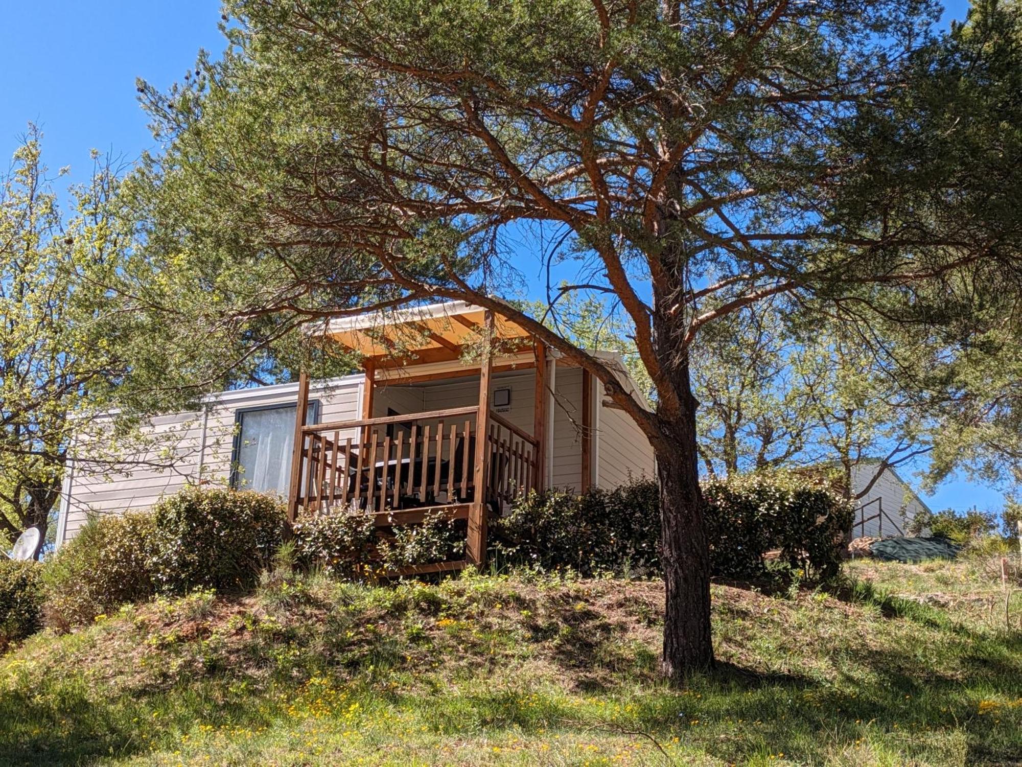 Camping Pres Du Lac De Sainte Croix Bauduen Esterno foto
